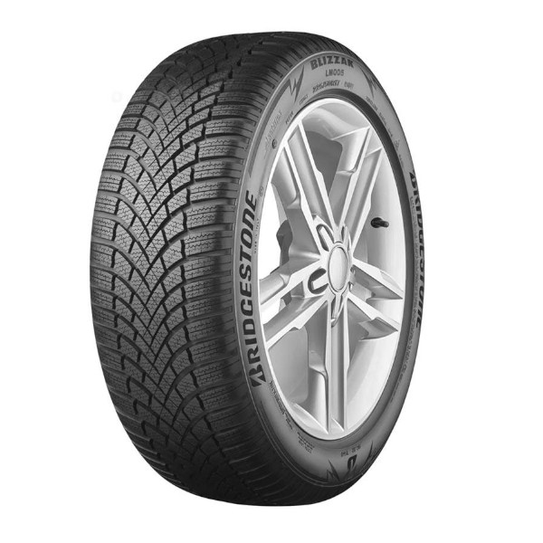 235/55R18 BLIZZAK LM005 104H XL